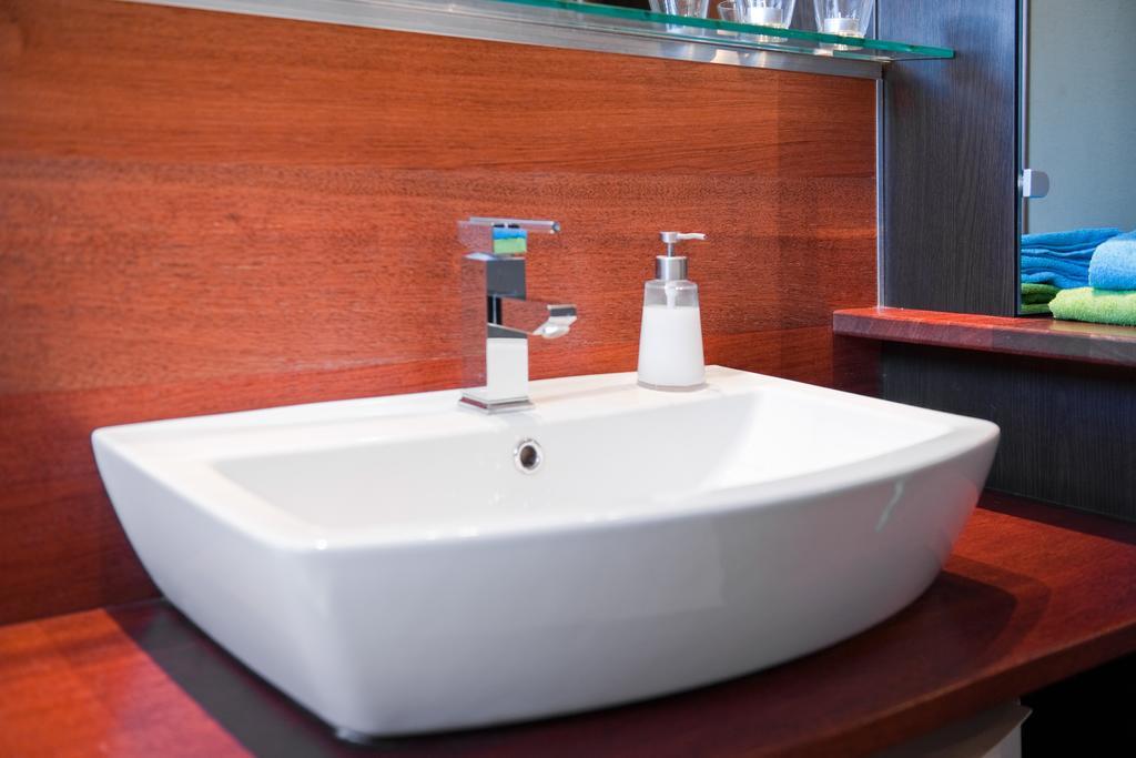 Best Inn Poznan Apartament Wojskowa Pokoj fotografie